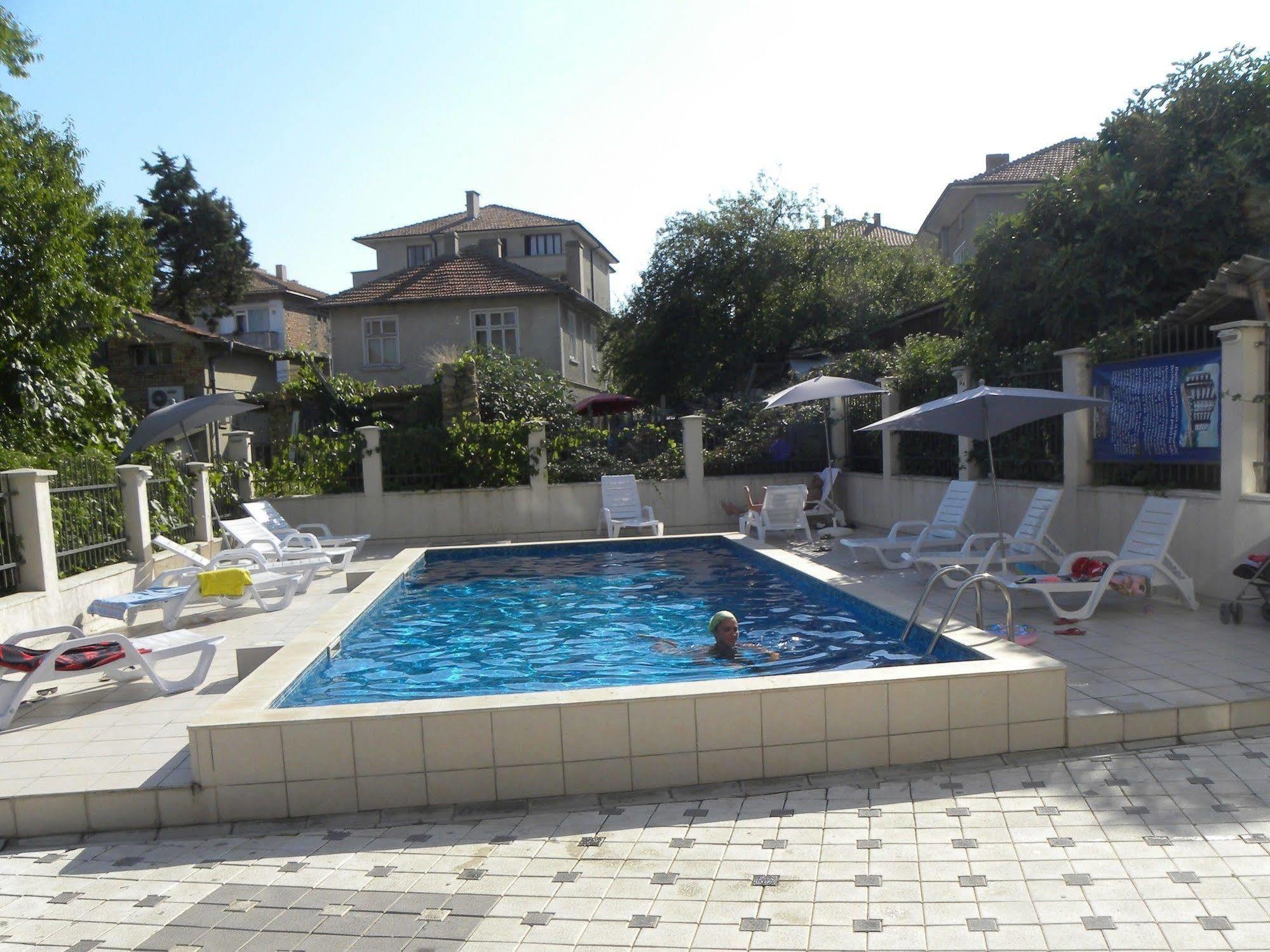 Apartcomplex New Tawn Obzor Exterior foto